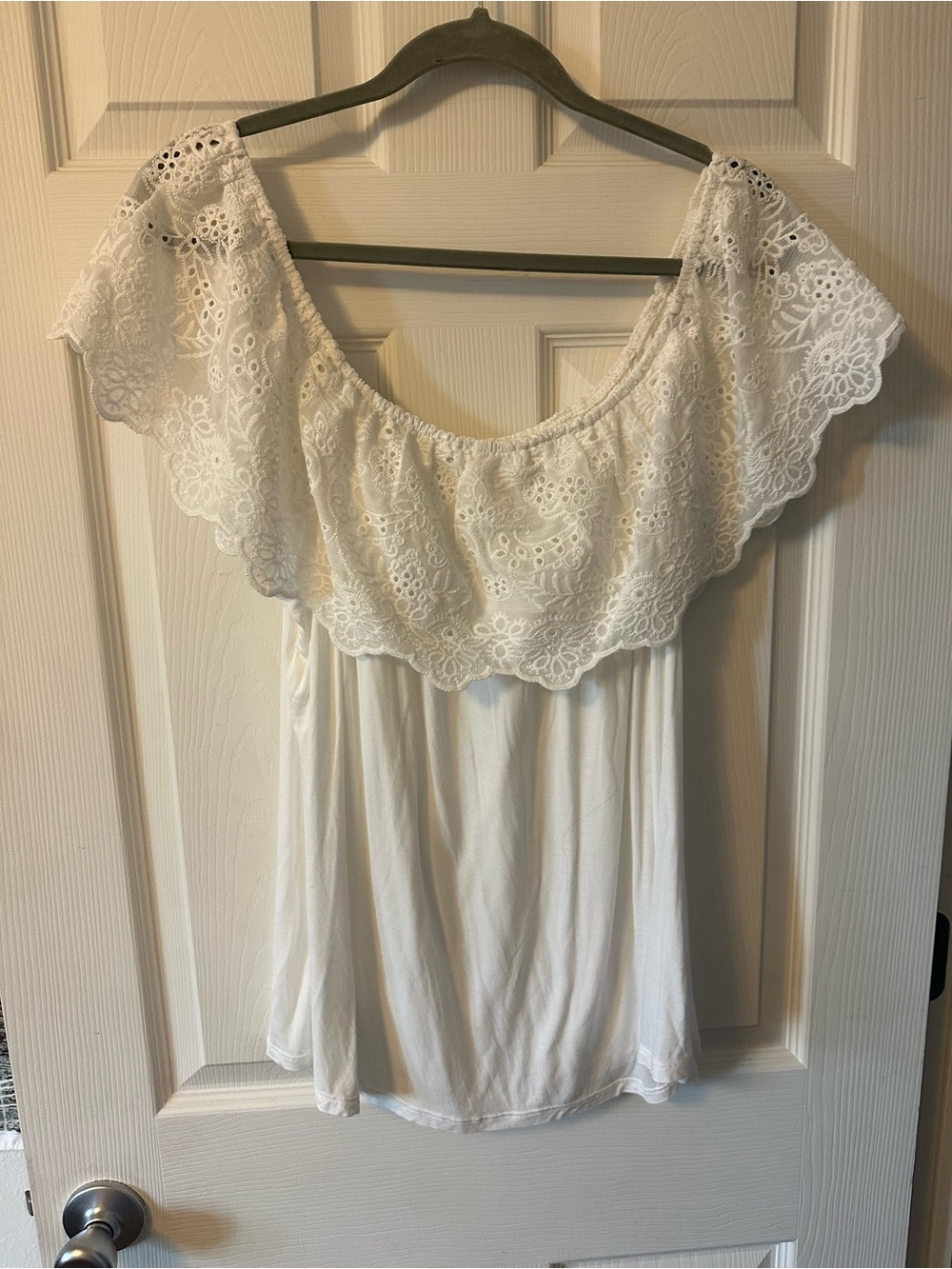Maurices White Off-Shoulder Eyelet Lace Women’s Top